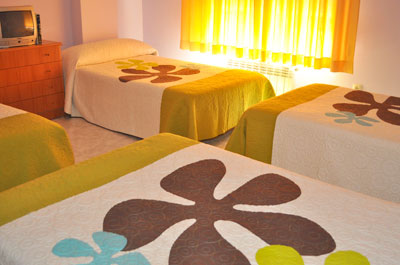 Habitaci&oacute;n en Hotel Residencia O Parranda en Camari&ntilde;as-Costa da Morte